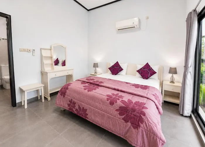 Exclusive Beachfront 24 Bedrooms Resort *