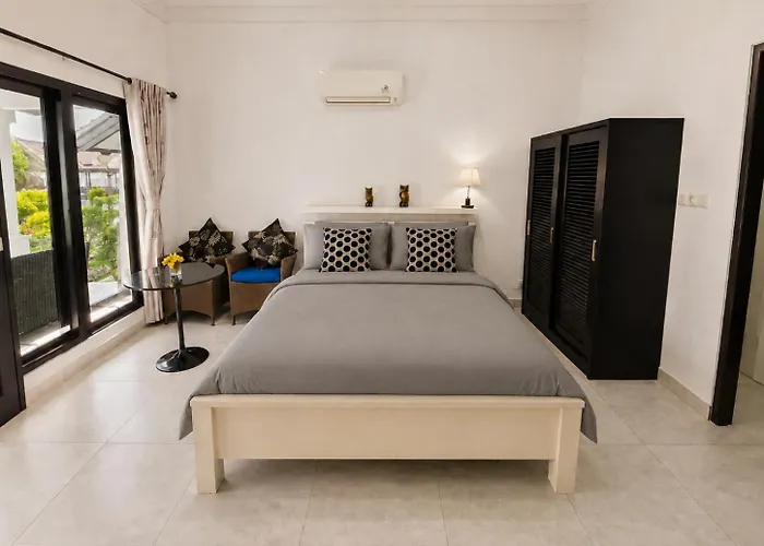 Resort Exclusive Beachfront 24 Bedrooms *