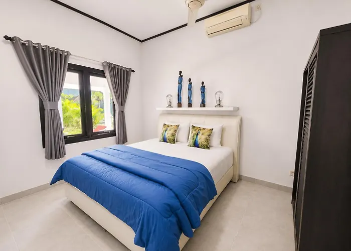Exclusive Beachfront 24 Bedrooms