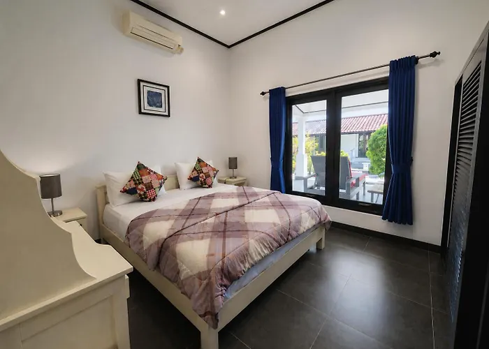 Exclusive Beachfront 24 Bedrooms * Gili Biaha